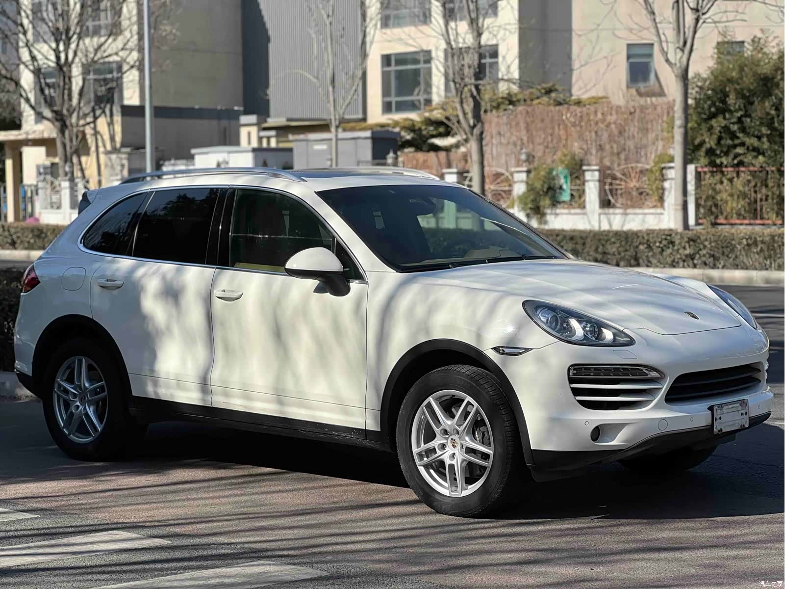 Porsche Cayenne, 2011 3