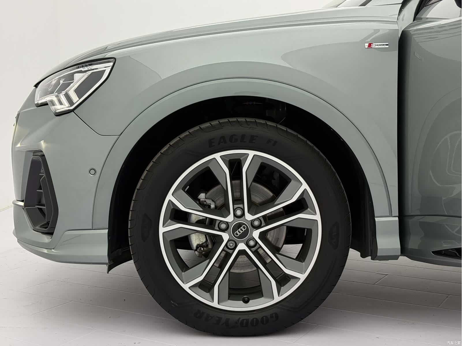 Audi Q3, 2022 21