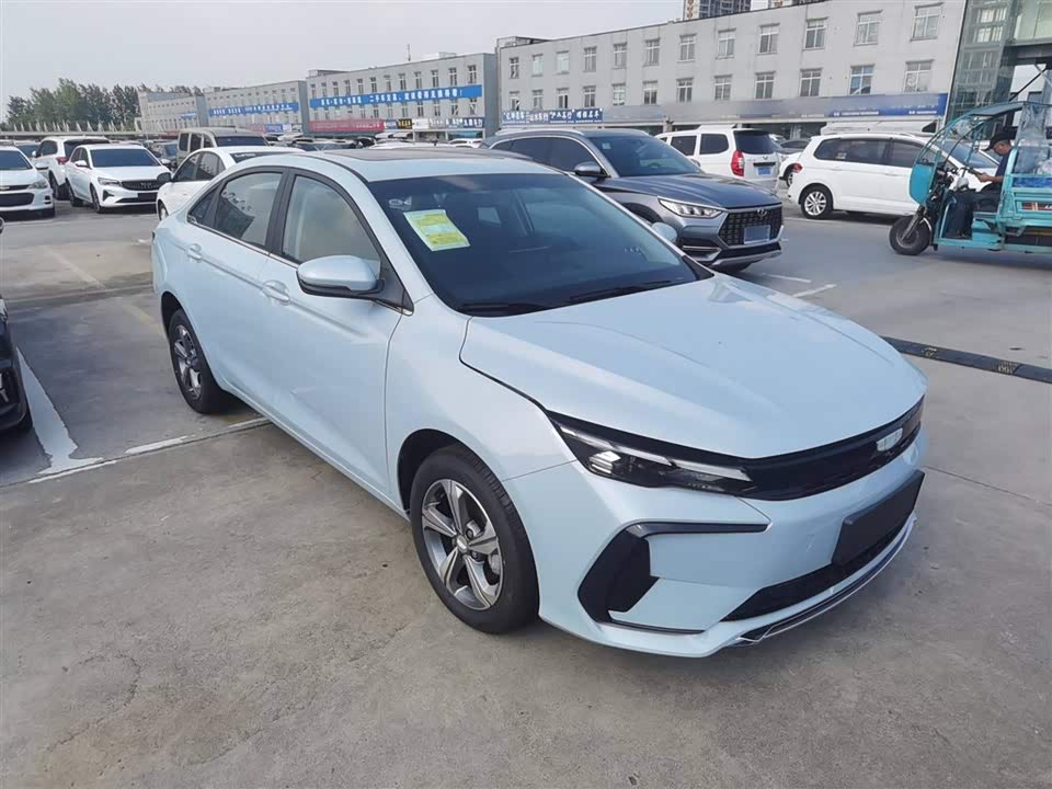 Geely Emgrand L HiP Geely Emgrand L HiP