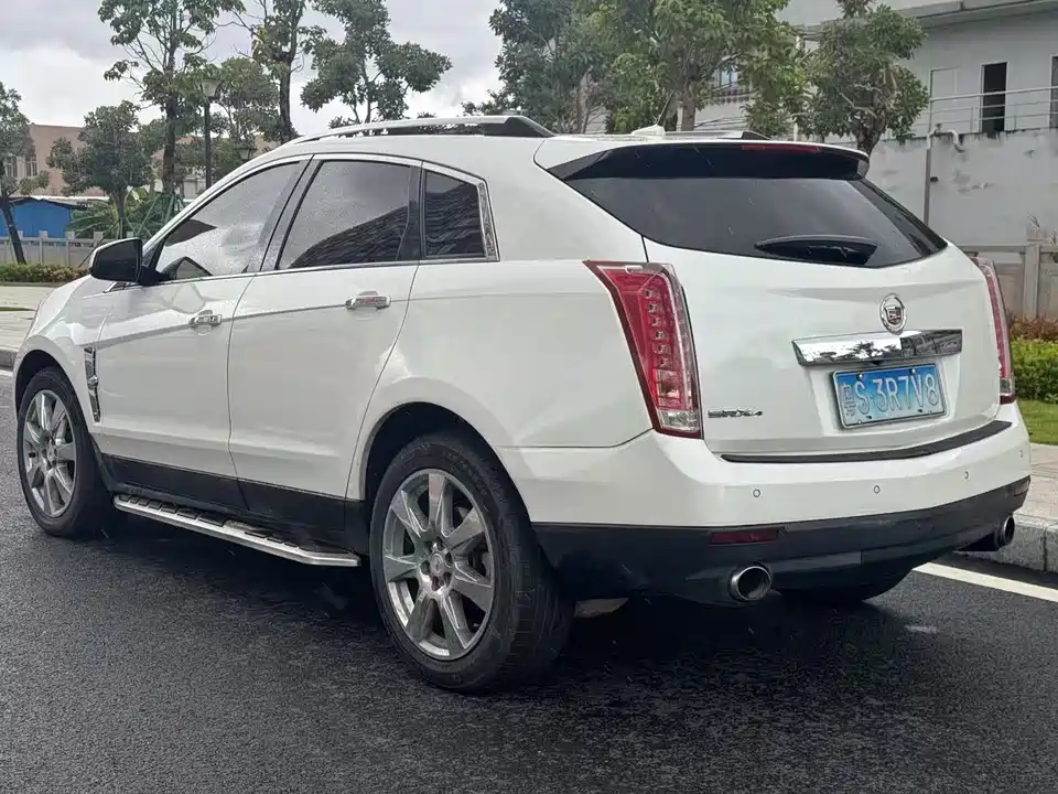Cadillac SRX