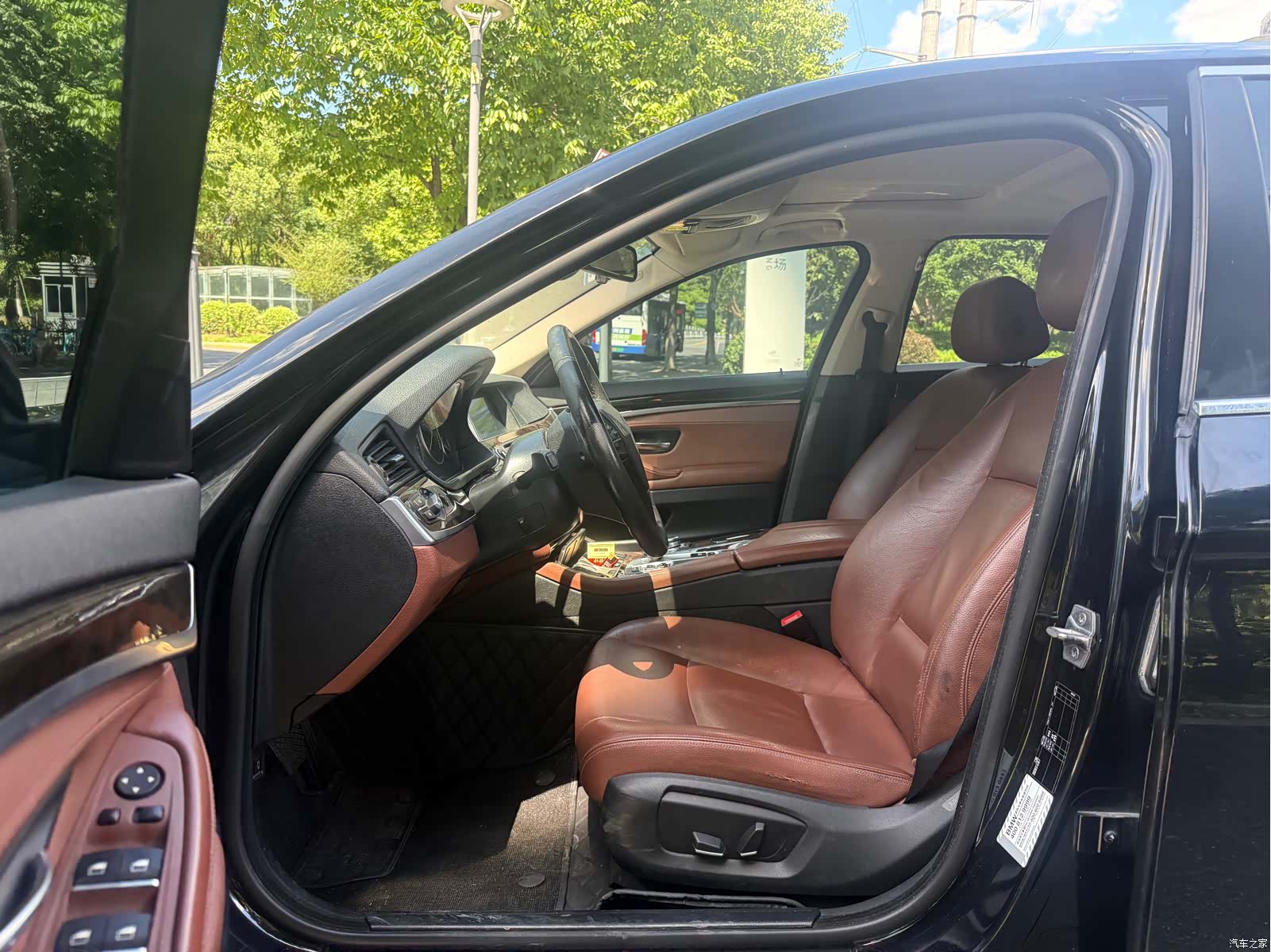 BMW 5 Series, 2016 все фото