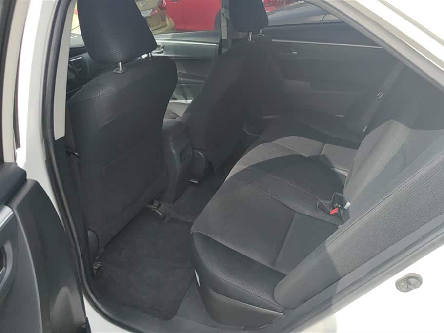 Toyota Corolla dual engine E+ Toyota Corolla dual engine E+
