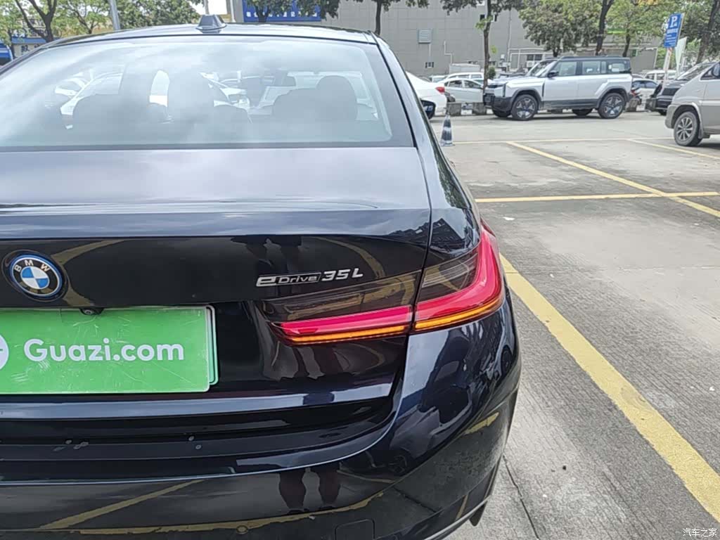 BMW i3, 2022 8