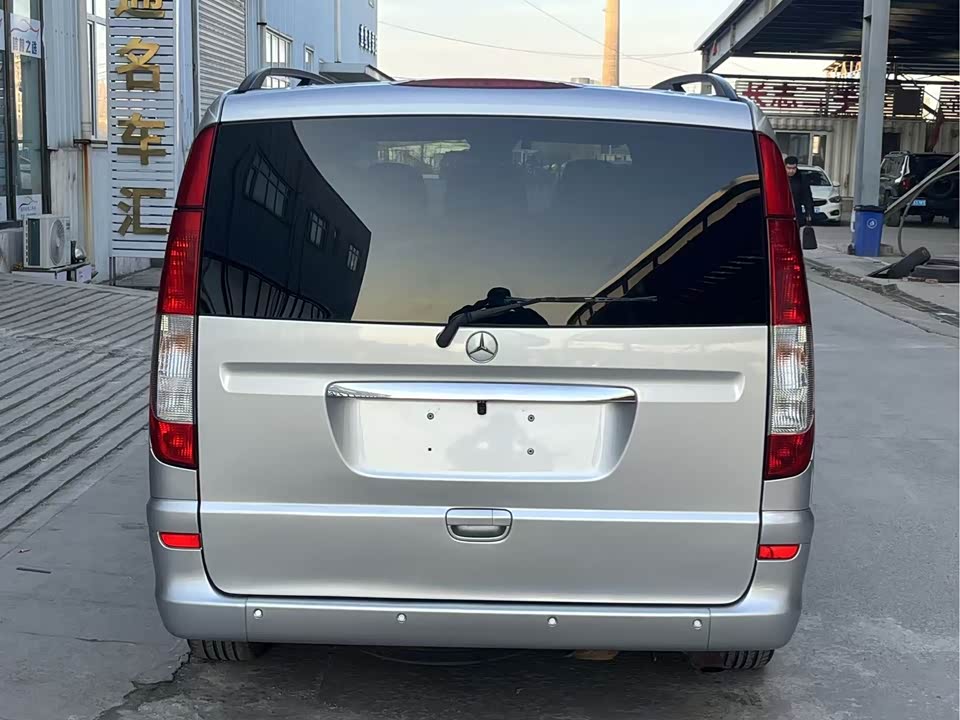 Mercedes-Benz Viano