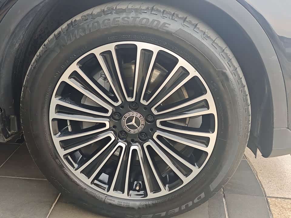 Mercedes-Benz GLC Mercedes-Benz GLC