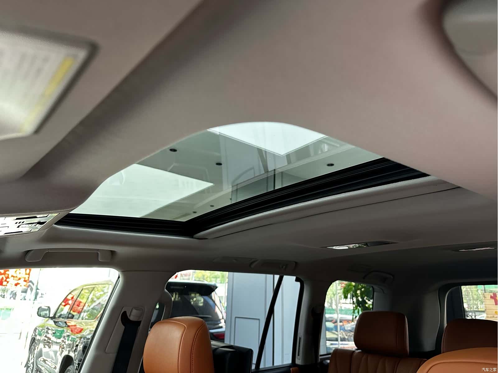 Lexus LX, 2020 14