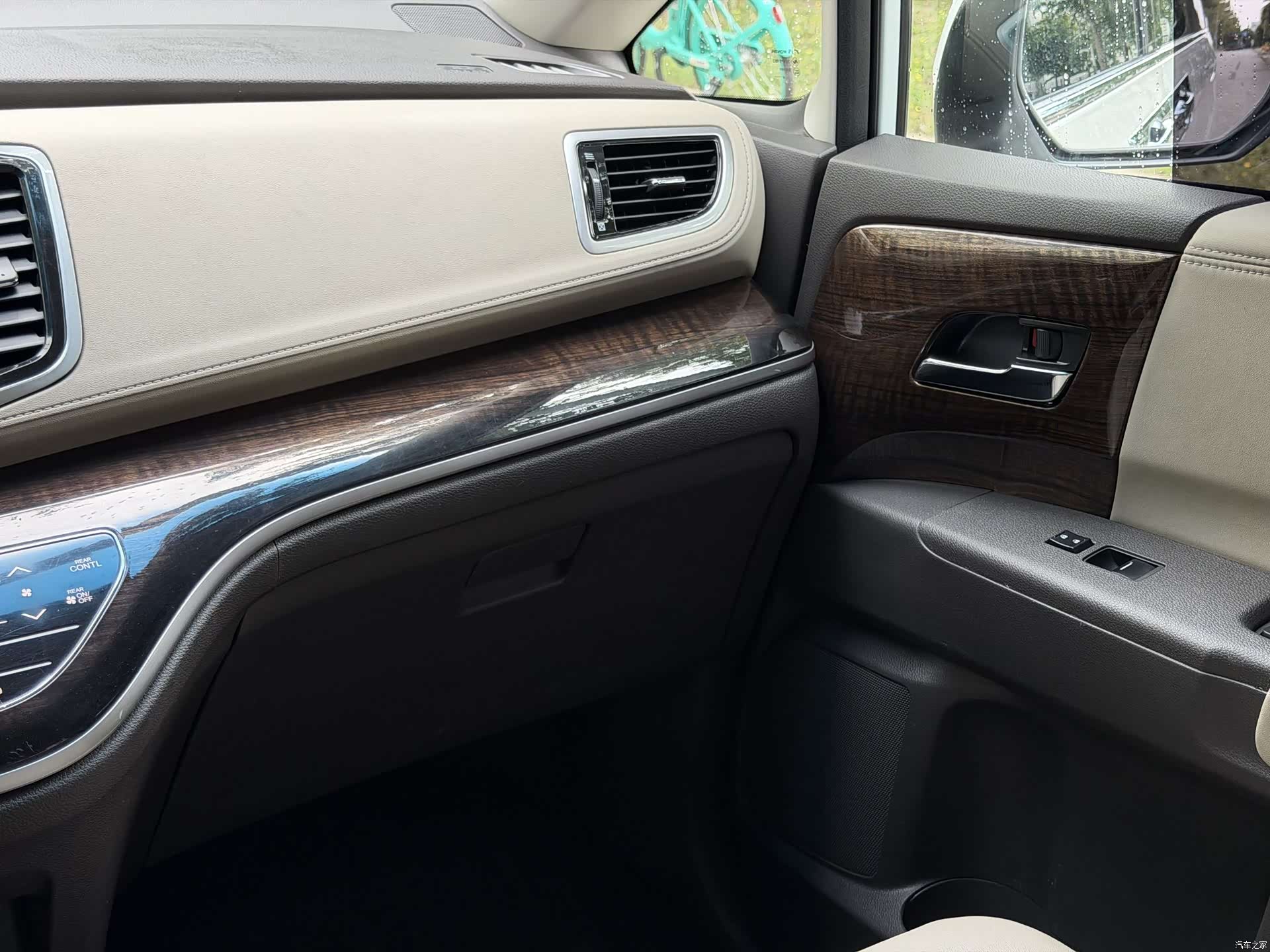 Honda Odyssey, 2016 20
