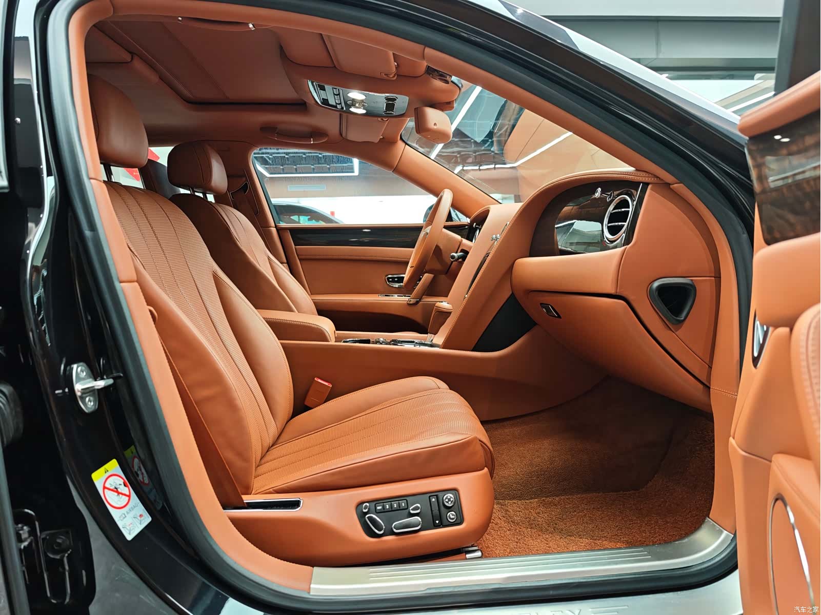 Bentley Flying Spur, 2016 7