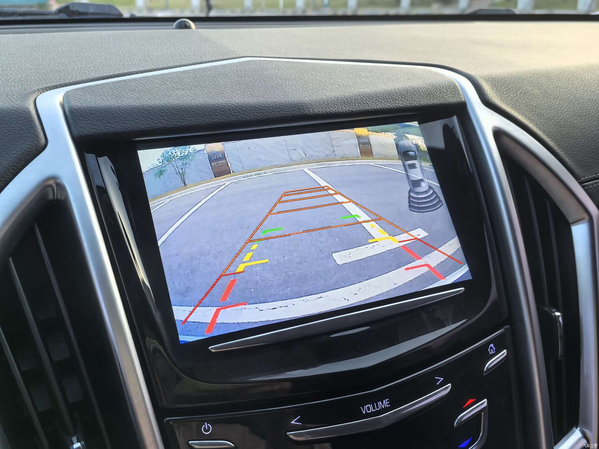 Cadillac SRX, 2016 8