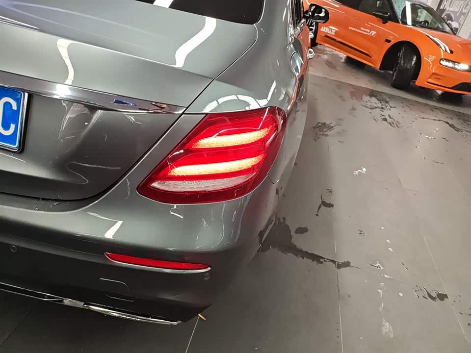 Mercedes-Benz E-class Mercedes-Benz E-class