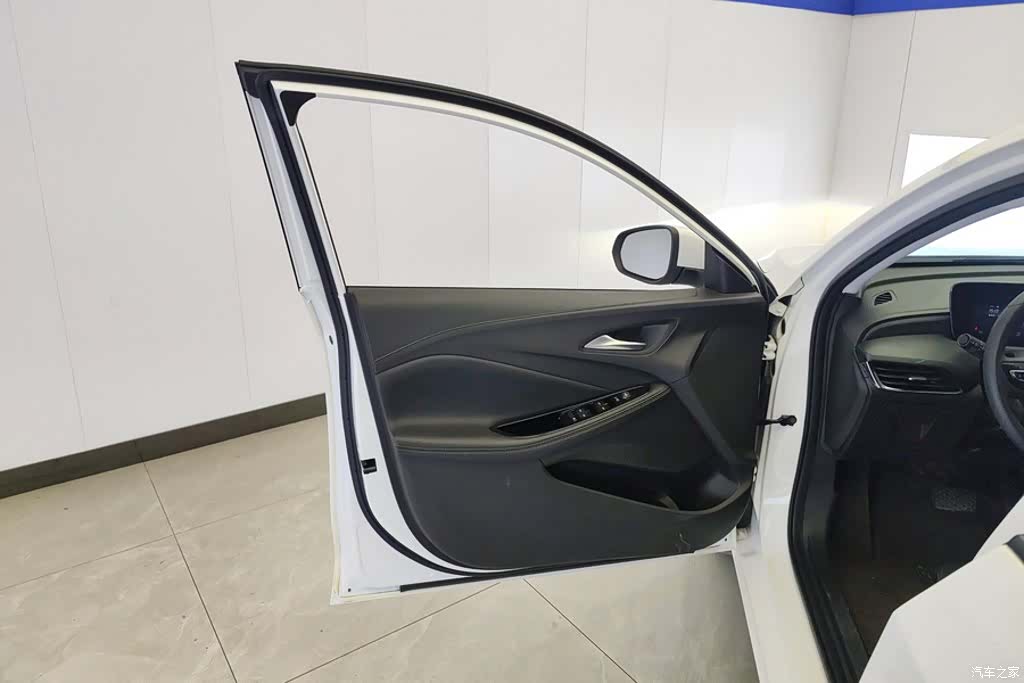 Buick Verano, 2023 7