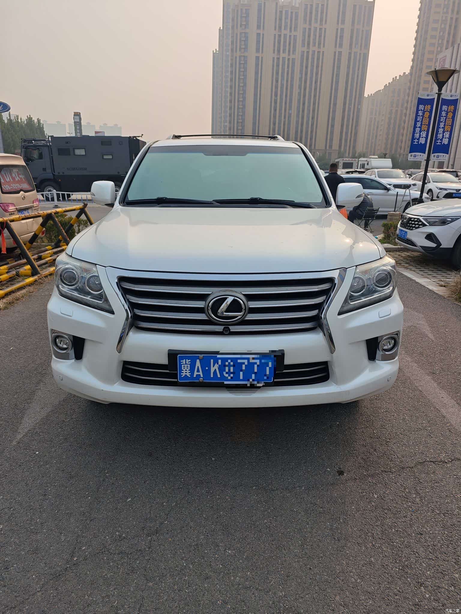 Lexus LX, 2015 3