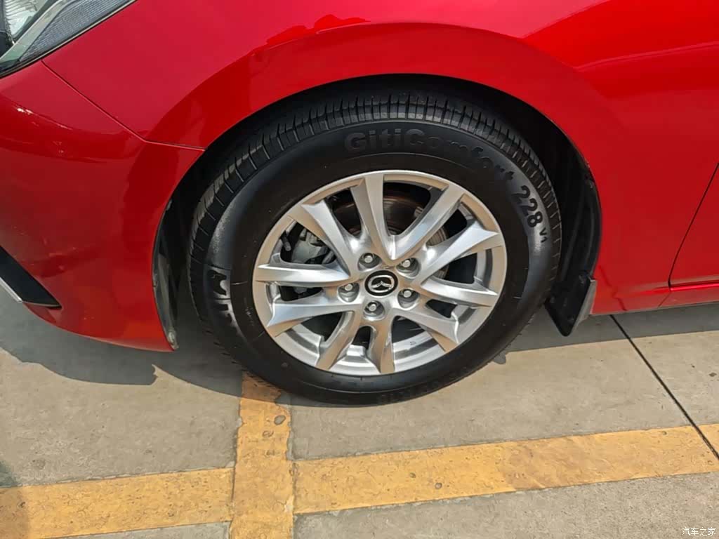 Mazda Mazda3, 2016 23
