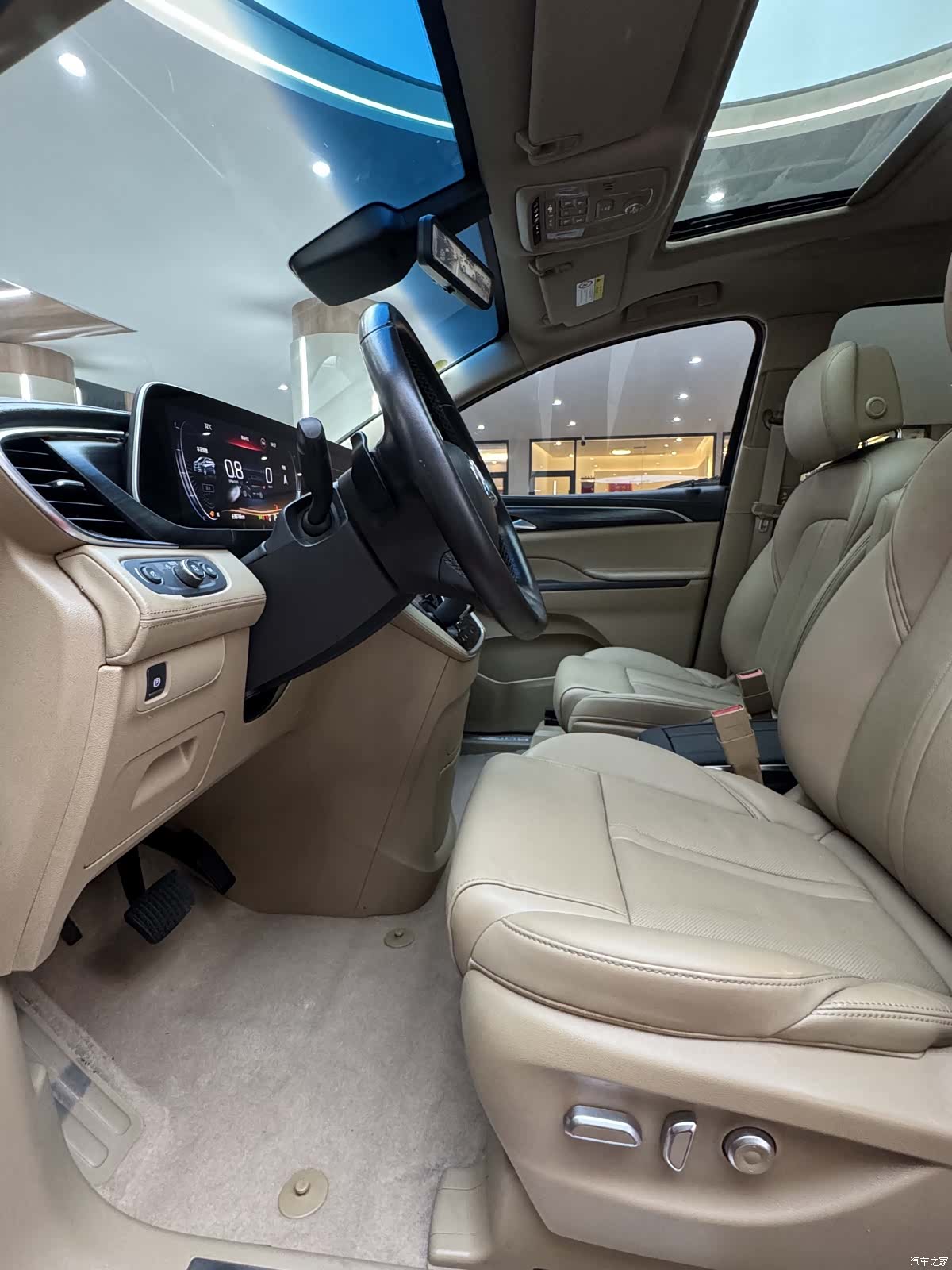 Buick GL8, 2020 13