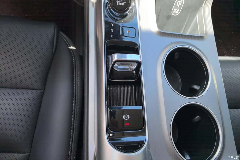 Trumpchi E8, 2024 16