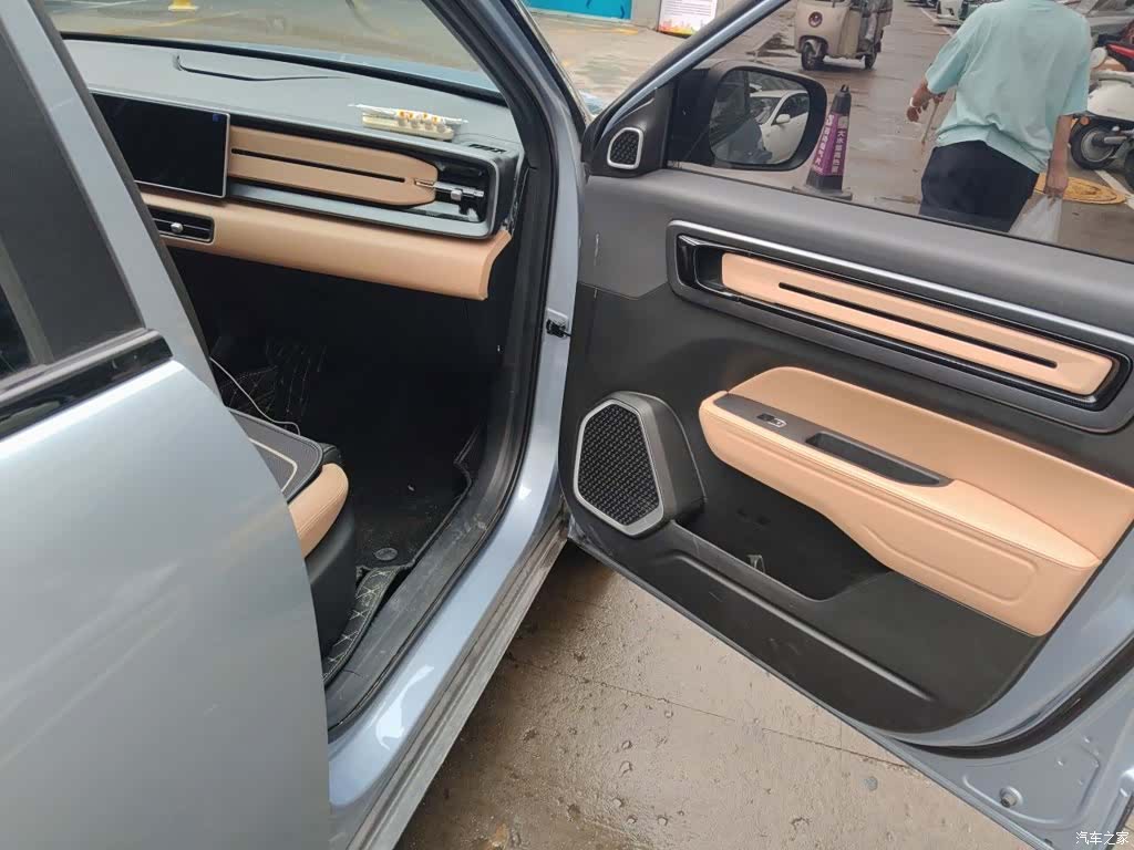 Geely Icon, 2024 22