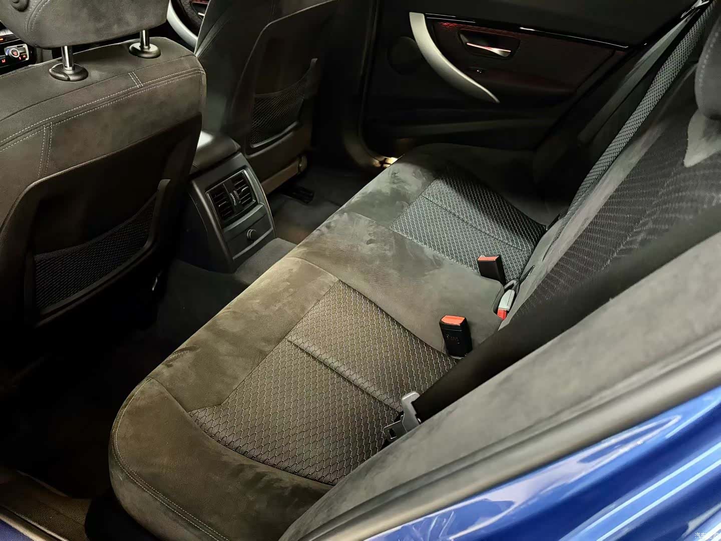 BMW 3 Series, 2017 все фото