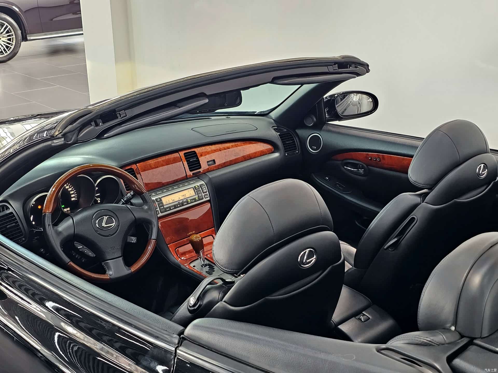 Lexus SC, 2007 9