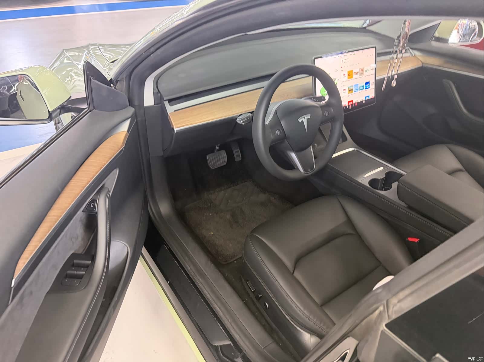 Tesla Model 3, 2021 6