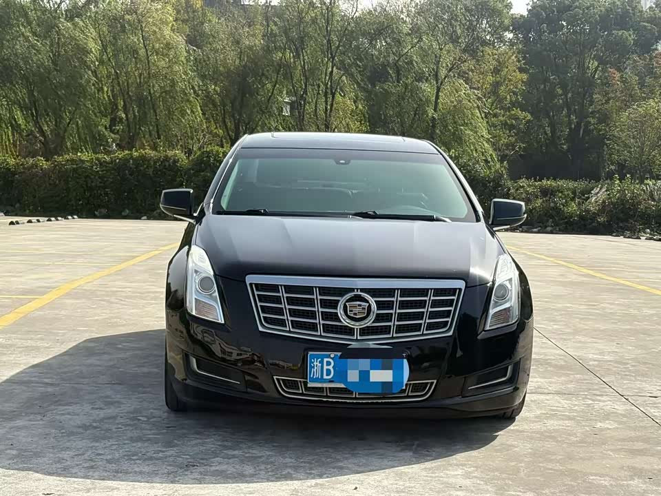 Cadillac XTS