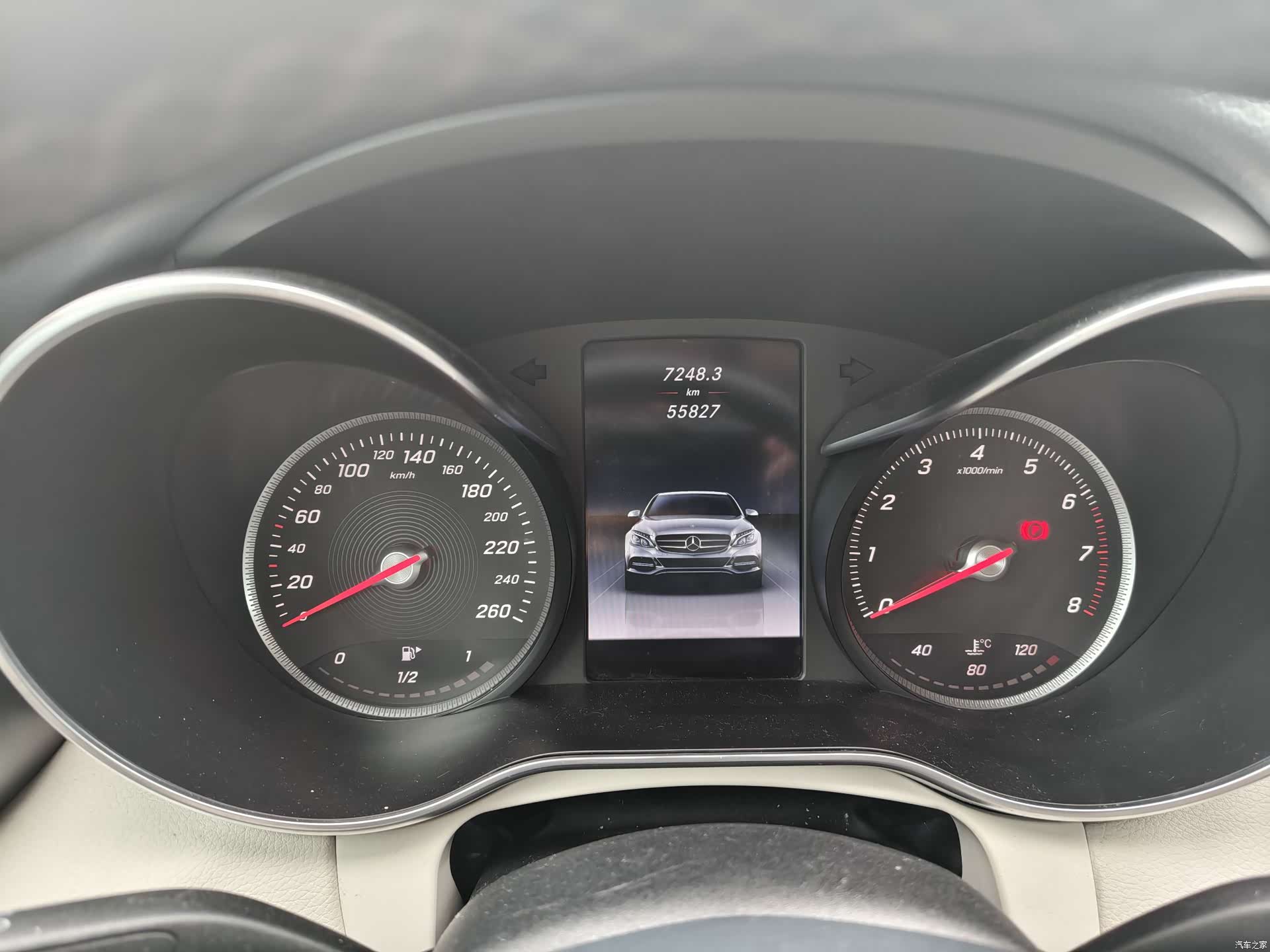 Mercedes-Benz C-Class, 2016 25