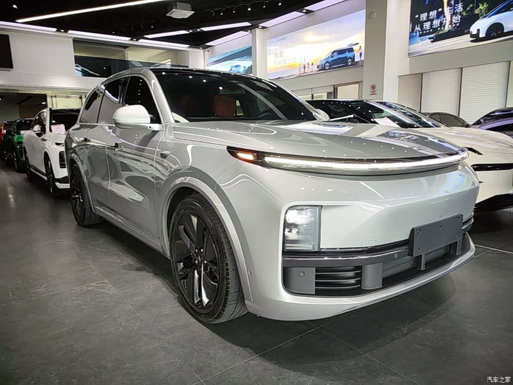 Li Auto L8, 2022 4