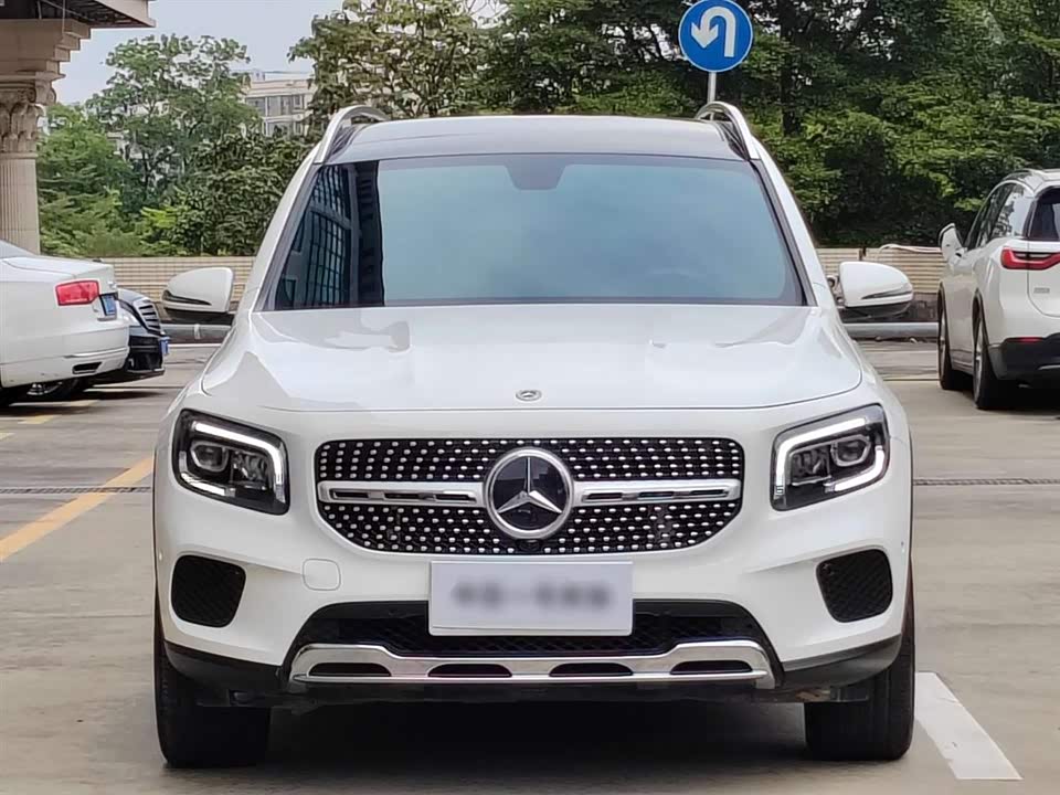 Mercedes-Benz GLB