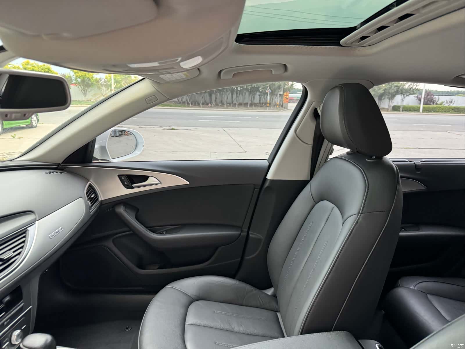 Audi A6L, 2016 4