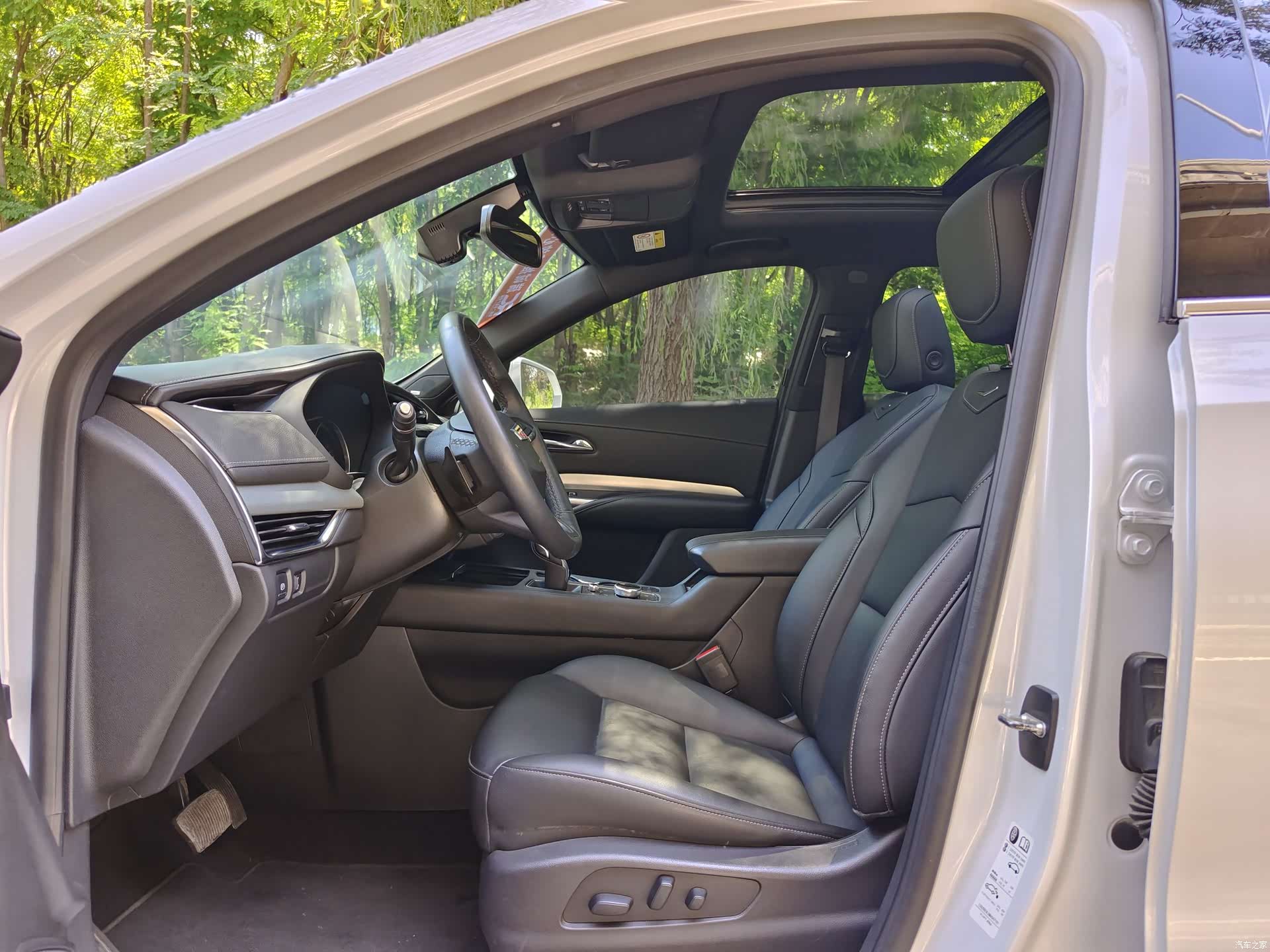 Cadillac XT4, 2020 9