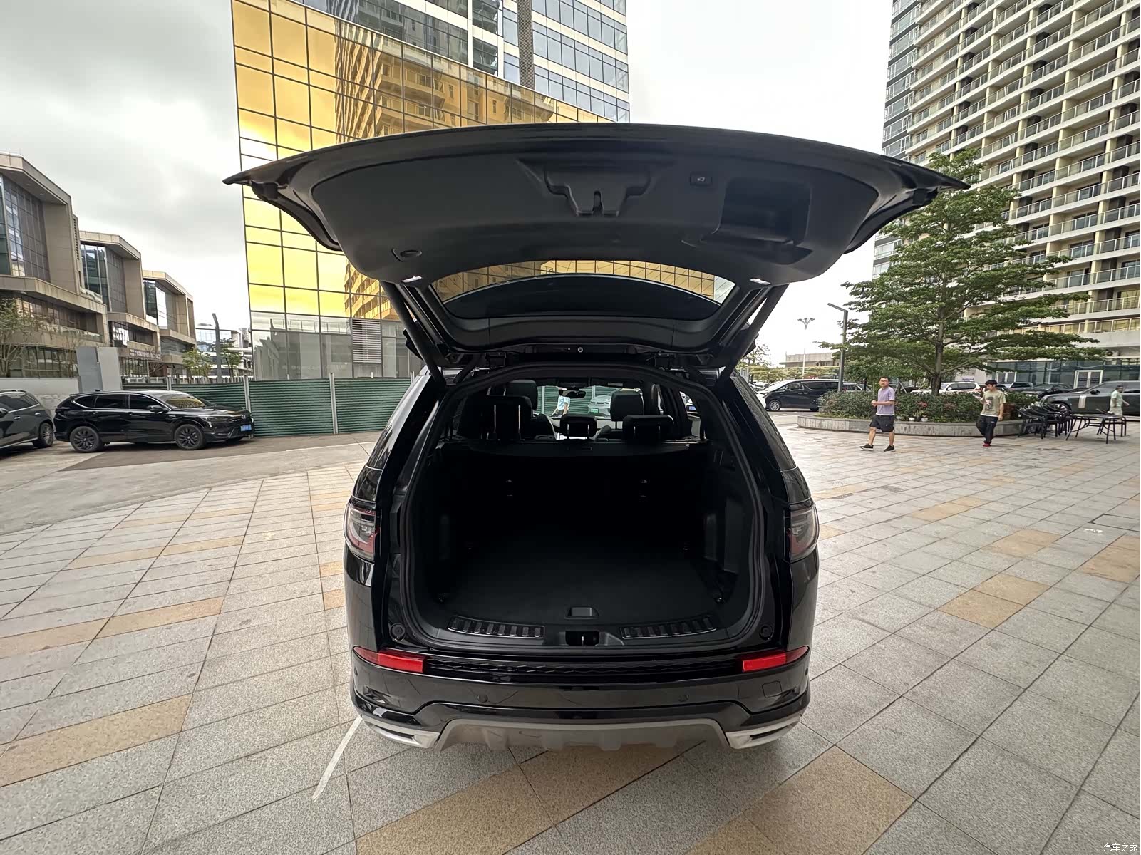 Land Rover Discovery, 2021 12