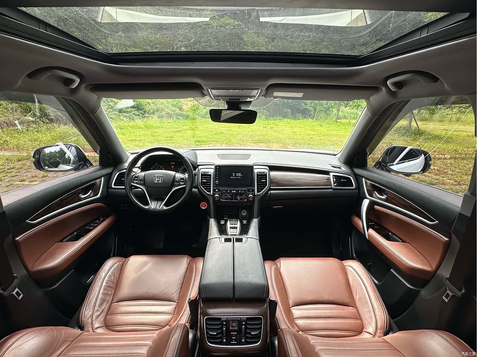 Honda UR-V, 2017 все фото