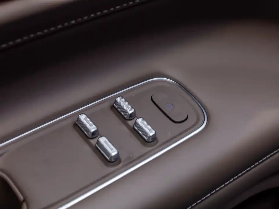 HarmonyOS Ask the world M9