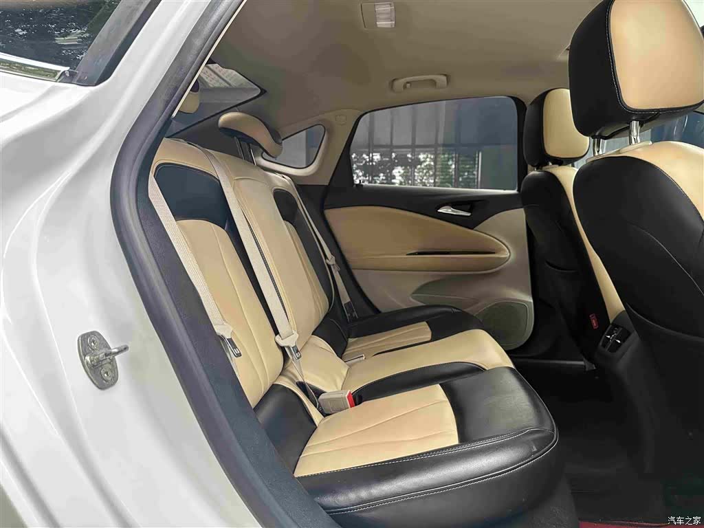 Buick Verano, 2018 17