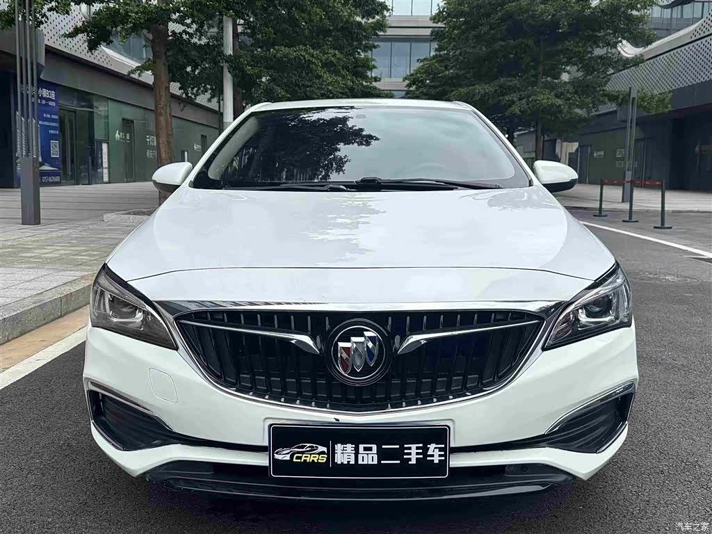 Buick Verano, 2018 2