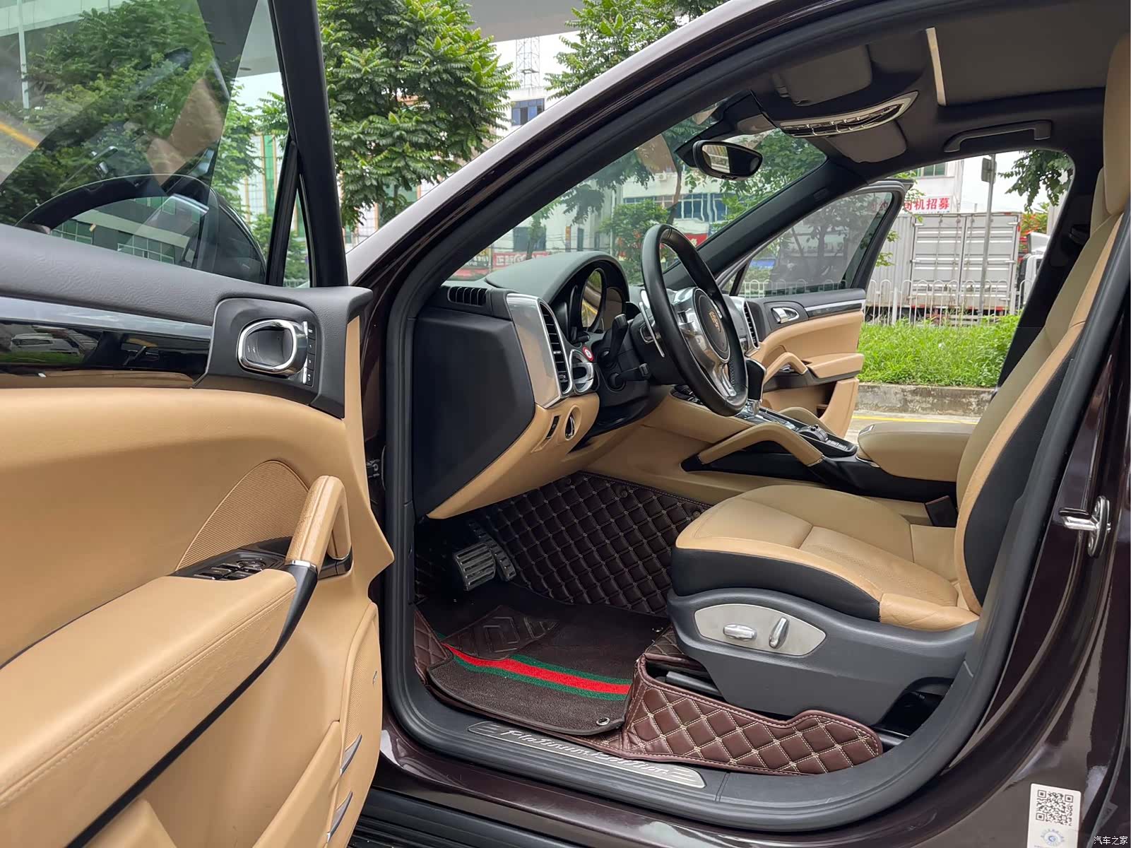 Porsche Cayenne, 2014 7