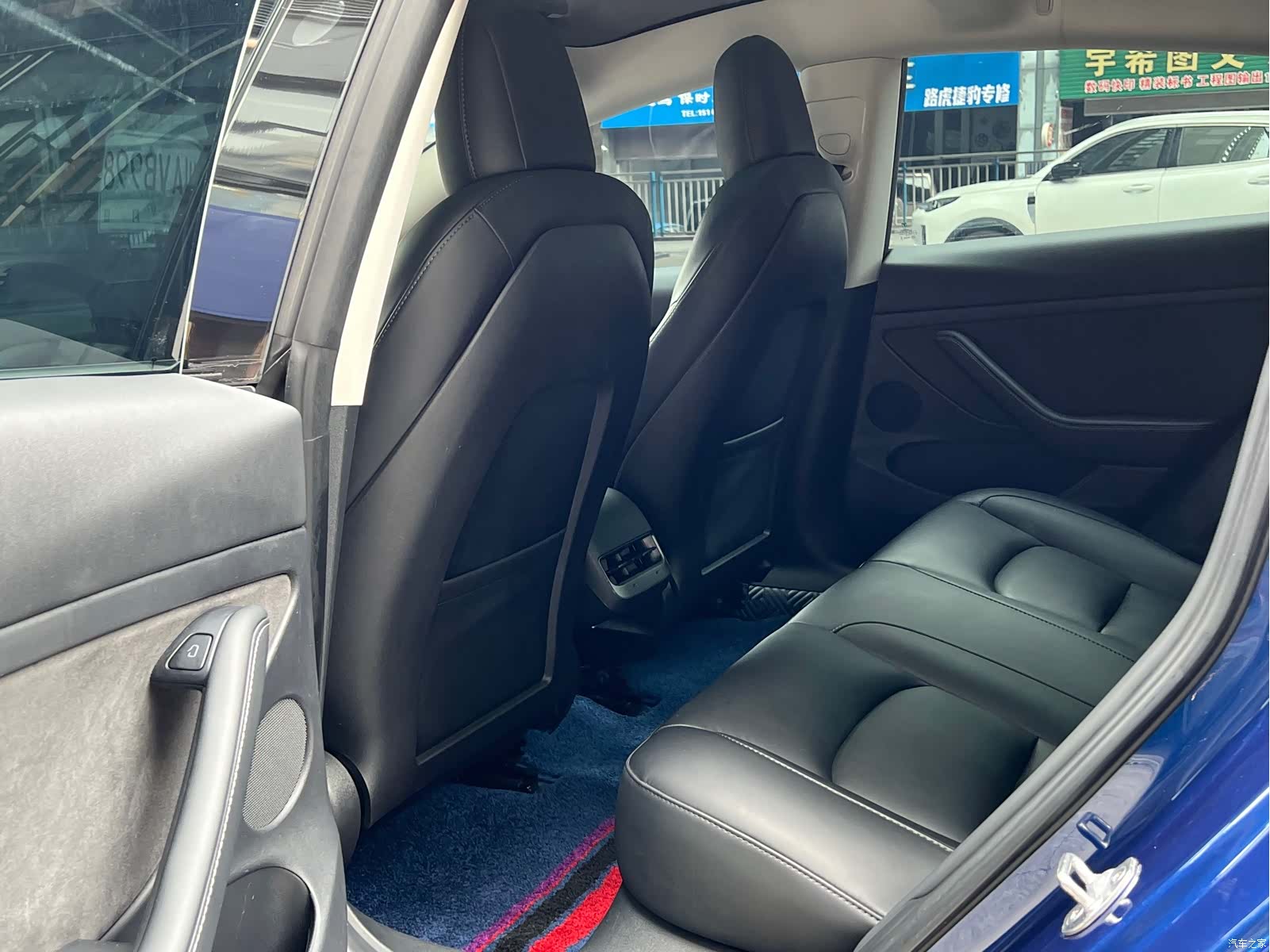 Tesla Model 3, 2022 12