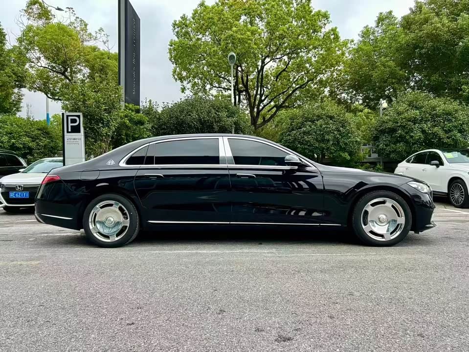 Mercedes-Benz Maybach S-class