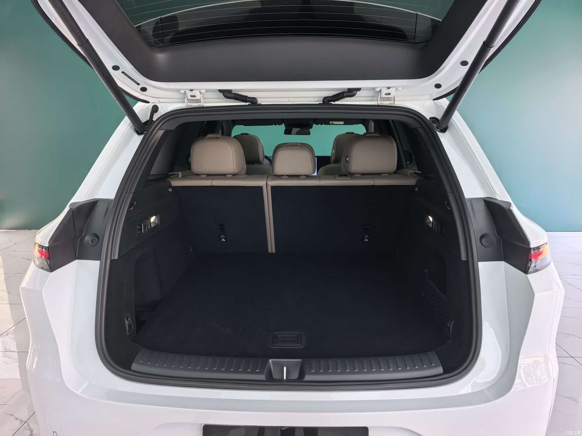 Li Auto L6, 2025 16