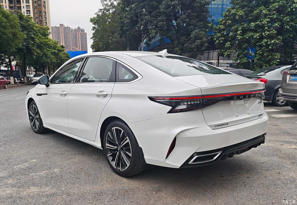 Chery Arrizo 8, 2023 10