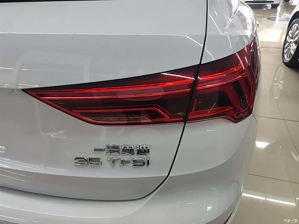 Audi Q3, 2021 8