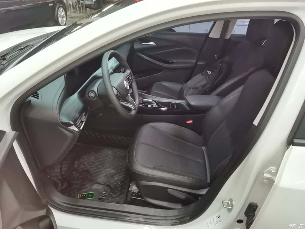 Buick Verano, 2024 15