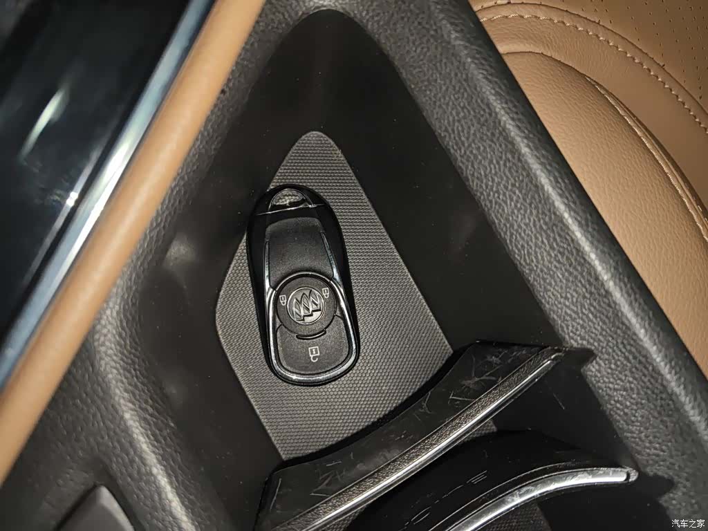 Buick GL6, 2022 17