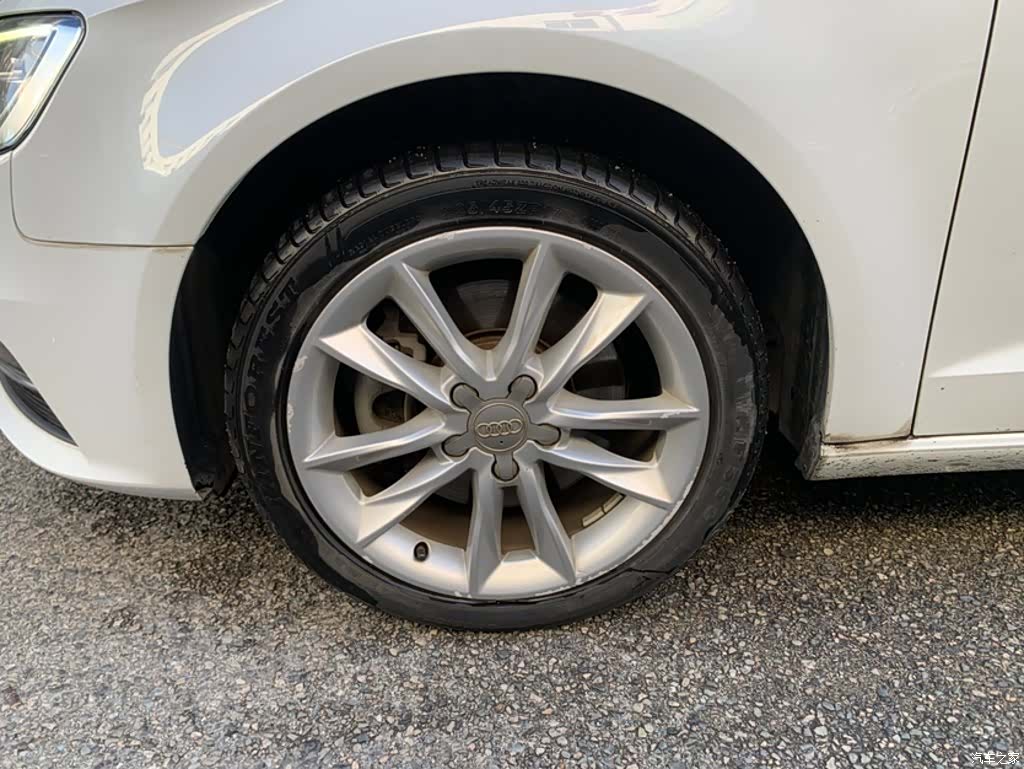 Audi A3, 2015 11