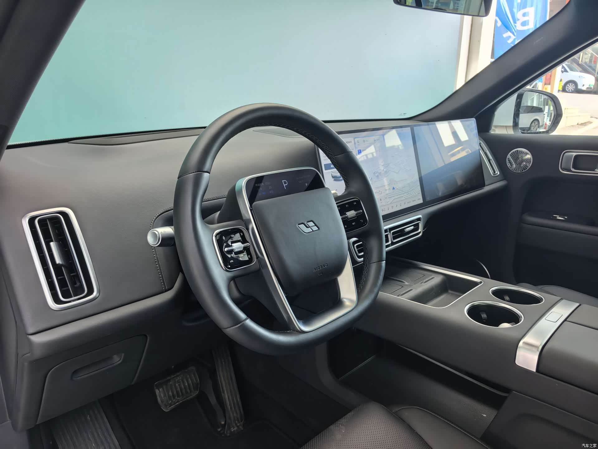 Li Auto L9, 2025 7