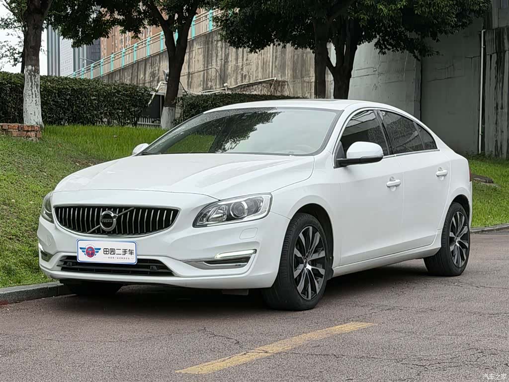 Volvo S60, 2020 1