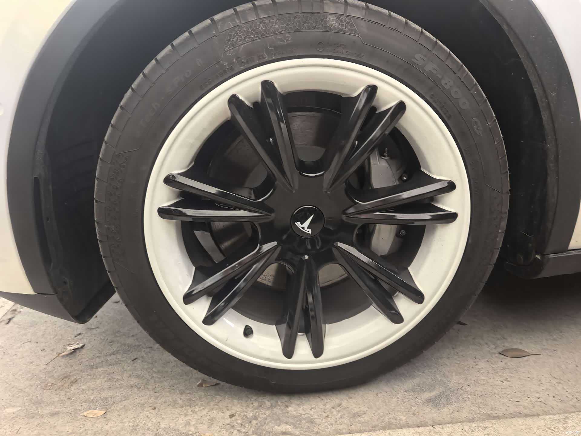 Tesla Model Y, 2022 10