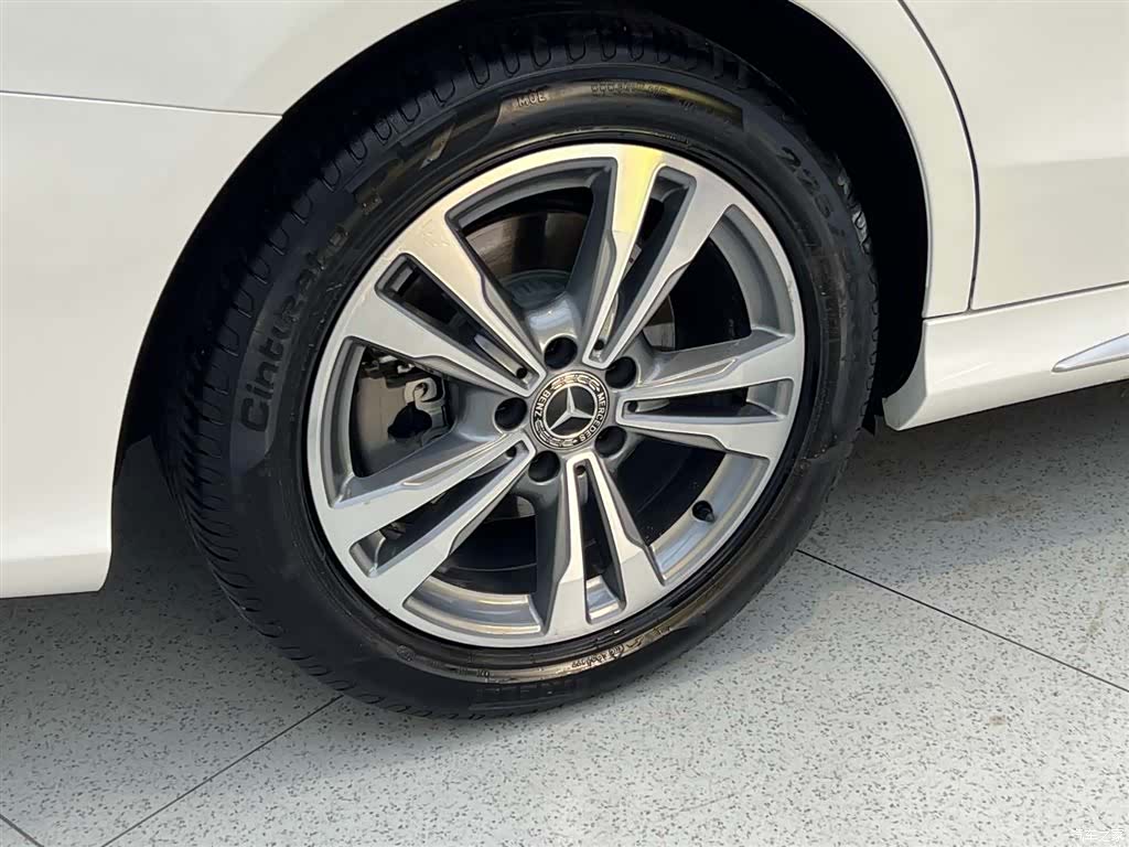 Mercedes-Benz C-Class, 2018 9