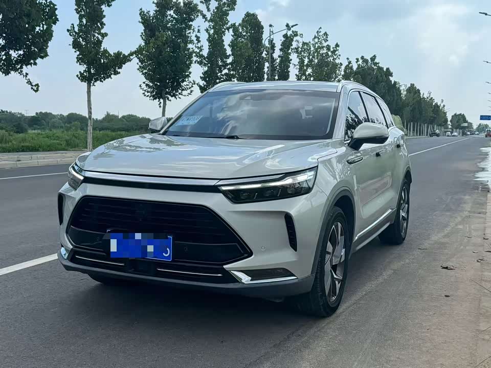 BAIC Beijing X7