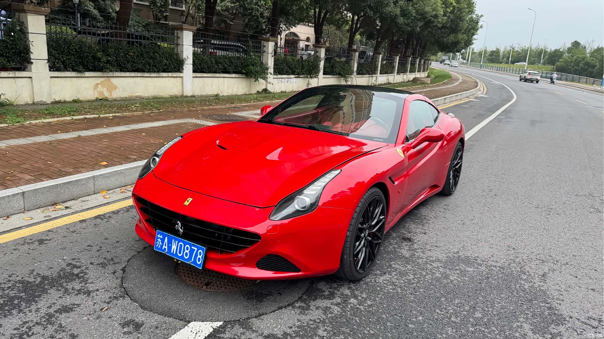 Ferrari California, 2011 3
