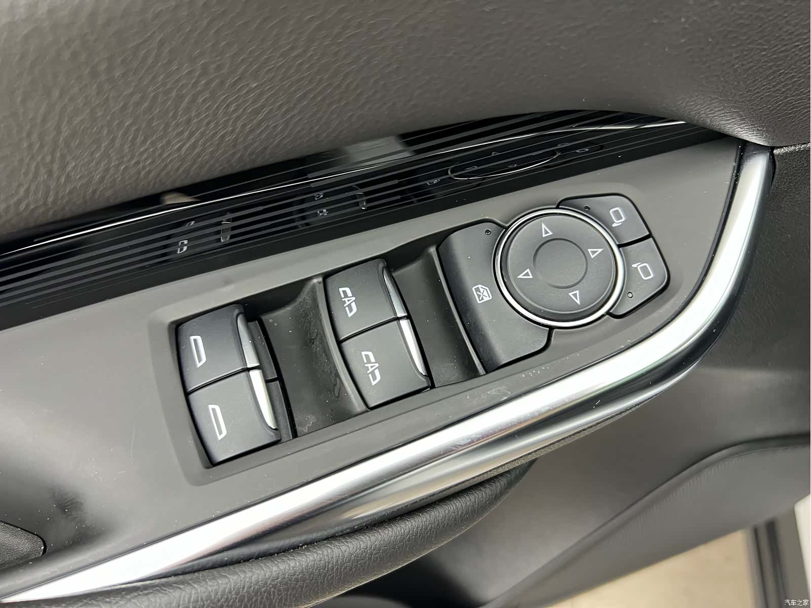 Cadillac XT4, 2025 17